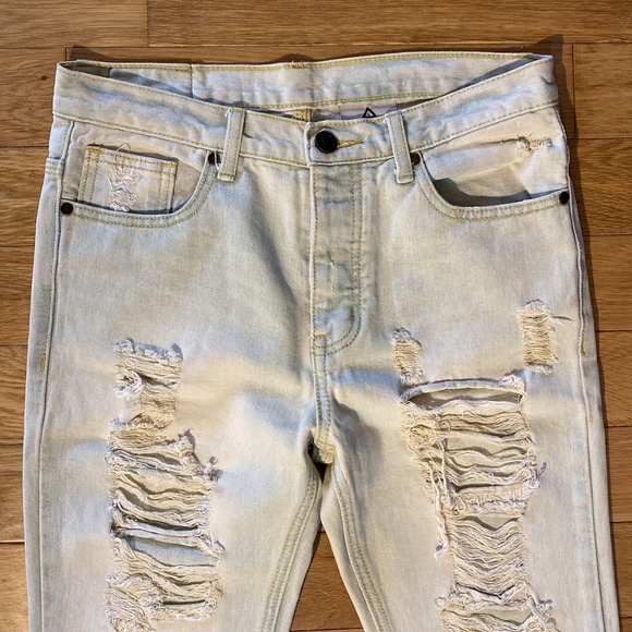 UNIF High Waist Button Up Light Wash Distressed Jeans with Ripped Knees size 26 - Picture 4 of 15